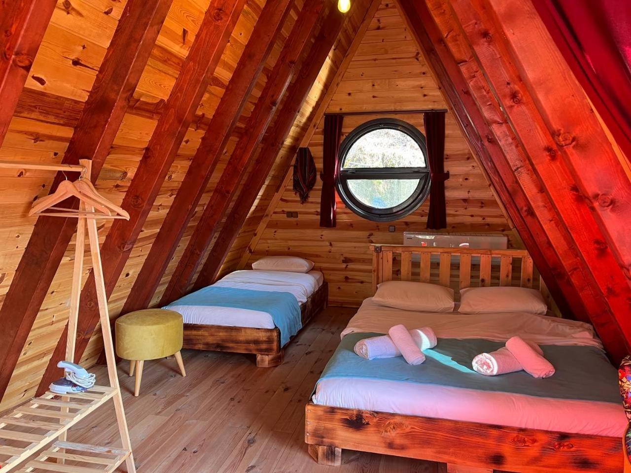 Moon River Bungalow อายเดอร์ ยายเลอเซอ ภายนอก รูปภาพ
