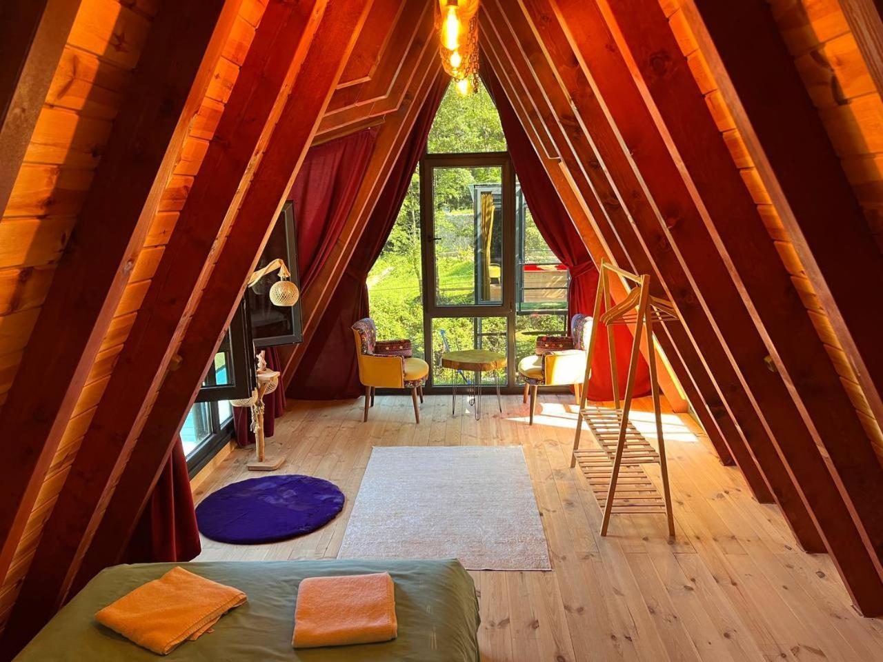 Moon River Bungalow อายเดอร์ ยายเลอเซอ ภายนอก รูปภาพ